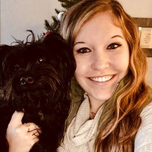 Meet your Posher, Kenzie!